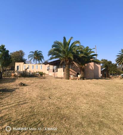 8.5 ha Smallholding