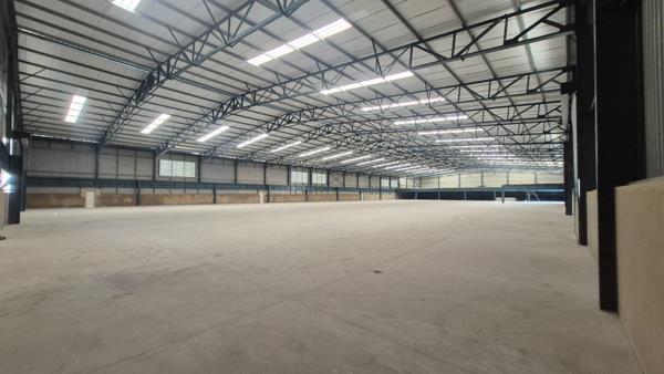 7 000 m² Industrial space