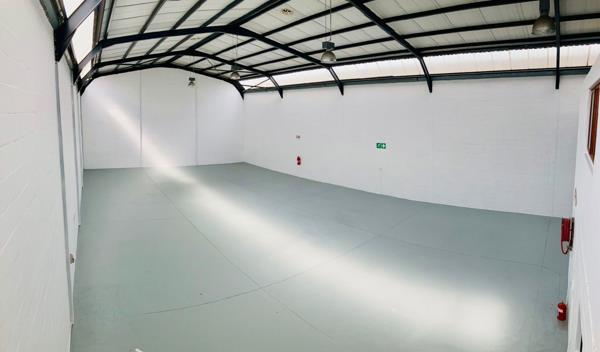 420 m² Industrial space