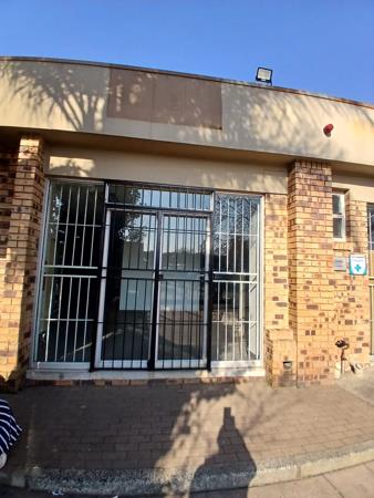 73 m² Retail Space