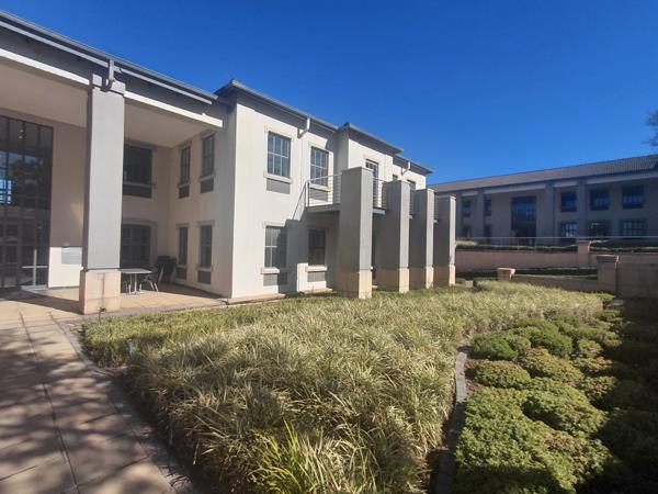 241 m² Commercial space