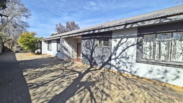 11 Bedroom House