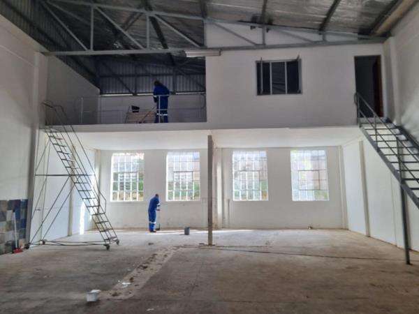 330 m² Industrial space