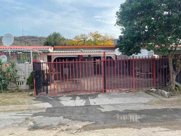 2 Bedroom House
