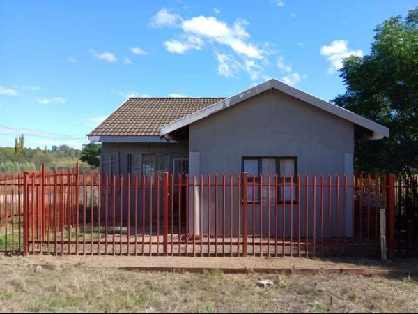 2 Bedroom House