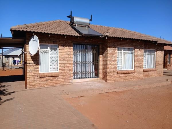 2 Bedroom House