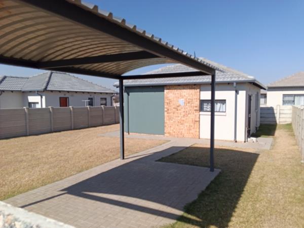 2 Bedroom House