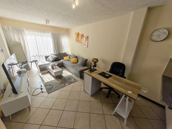 2 Bedroom Flat