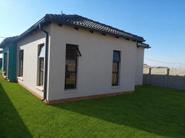 2 Bedroom House