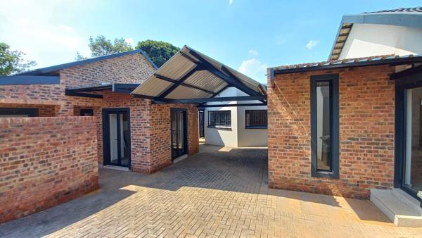 5 Bedroom House