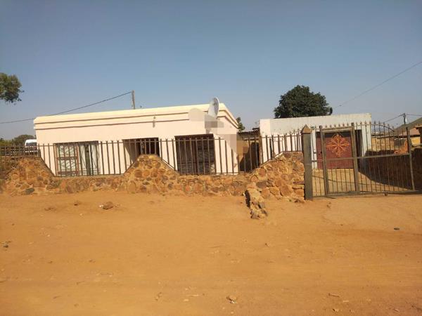 2 Bedroom House