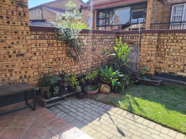 2 Bedroom Townhouse