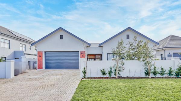 4 Bedroom House