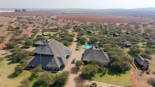 4 526.7 m² Commercial space