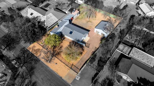 9 Bedroom House
