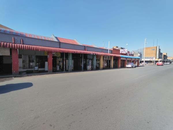 1 000 m² Commercial space