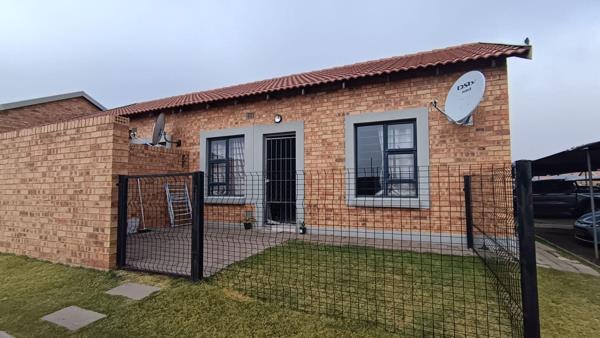 2 Bedroom House