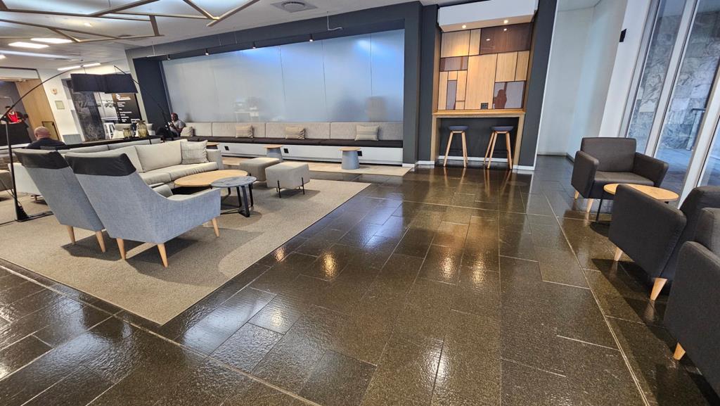 1 120 m² Commercial space