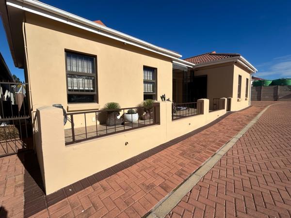 2 Bedroom House