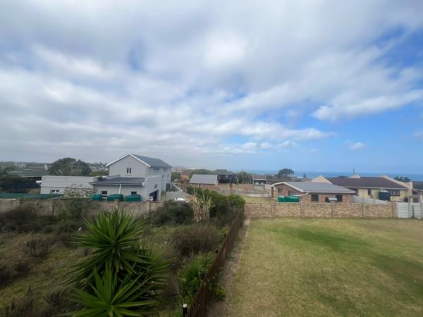 874 m² Land