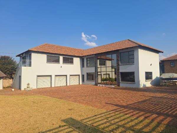 5 Bedroom House