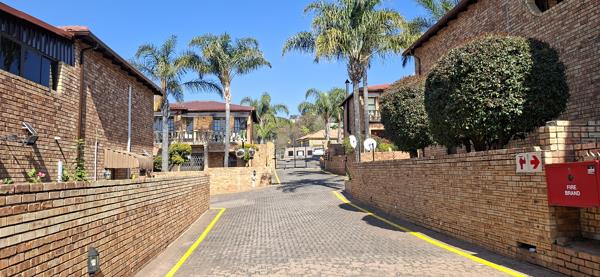 3 Bedroom Townhouse