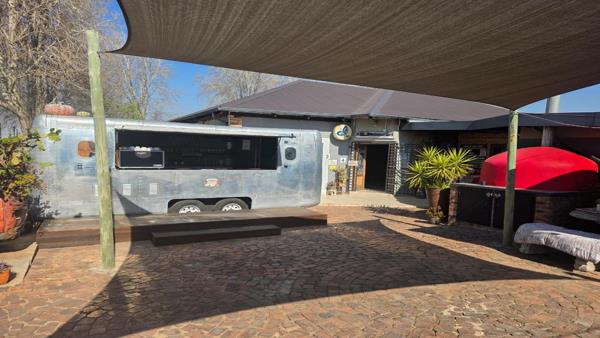 80 m² Commercial space