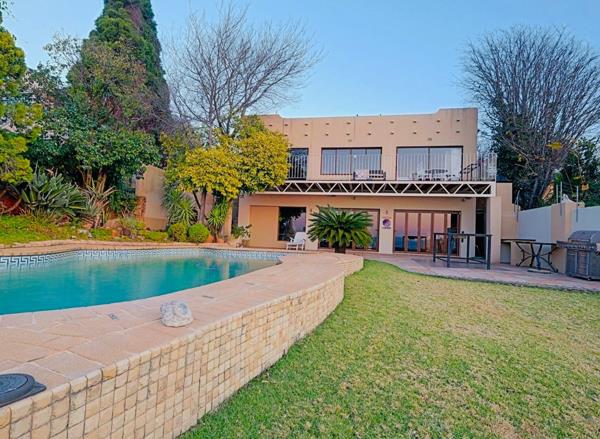 5 Bedroom House