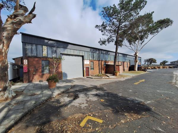 1 240 m² Industrial space