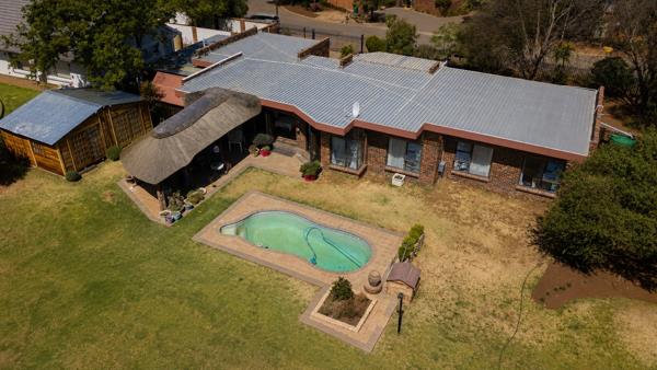 6 Bedroom House