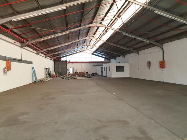 842 m² Industrial space
