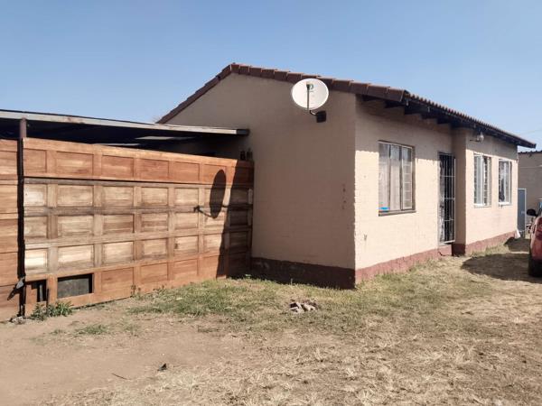 6 Bedroom House