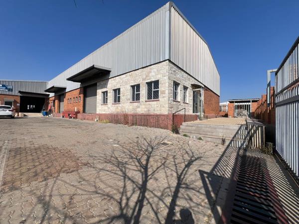 300 m² Industrial space