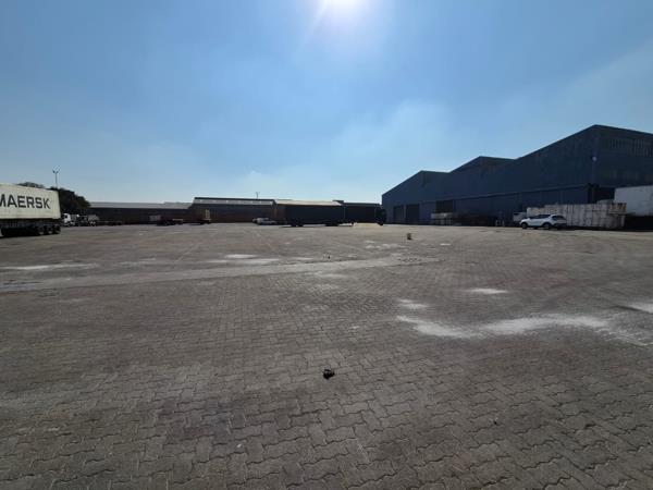 5 000 m² Industrial space