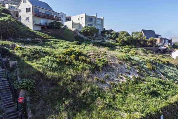 625 m² Land
