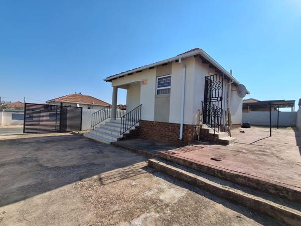 2 Bedroom House