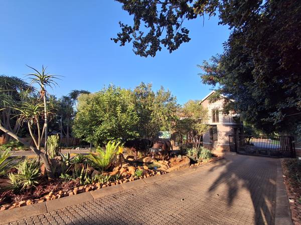 1 392 m² Land