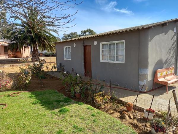 2 Bedroom House