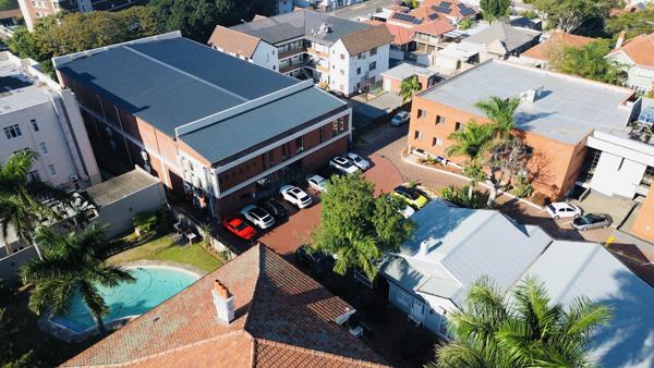 137 m² Commercial space