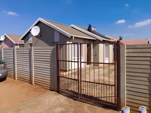 2 Bedroom House