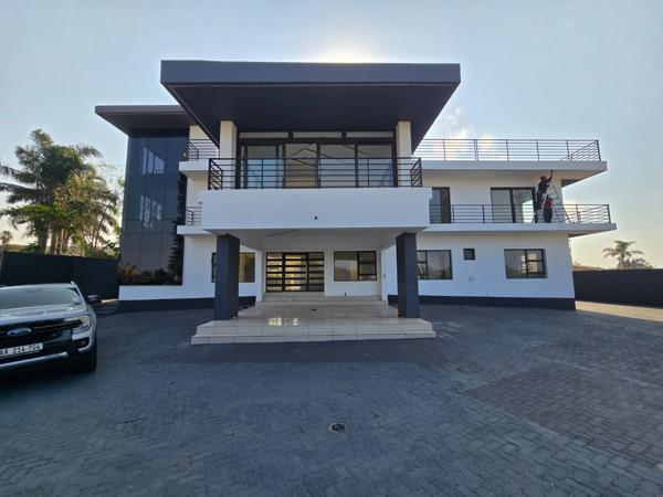 10 Bedroom House