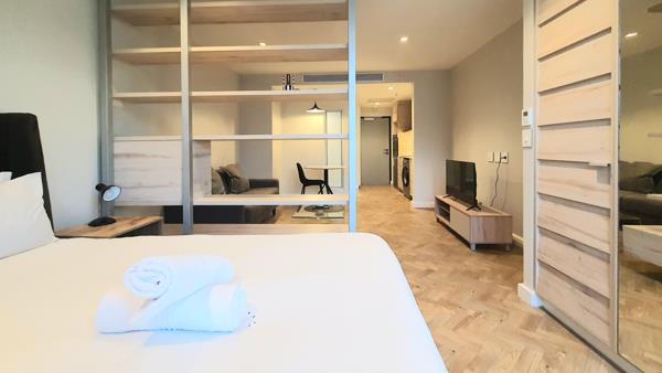 Studio Apartment