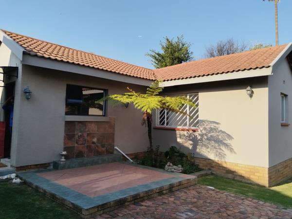 1 Bedroom Garden Cottage