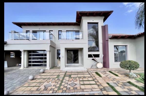 5 Bedroom House