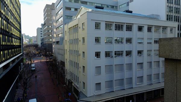 111 m² Commercial space
