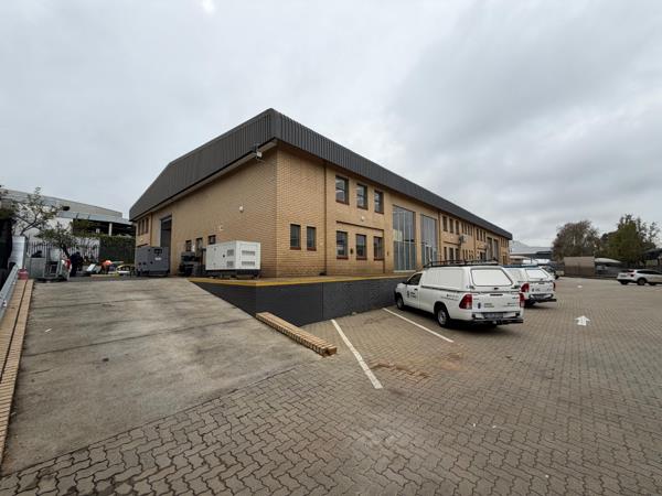 1 677 m² Industrial space