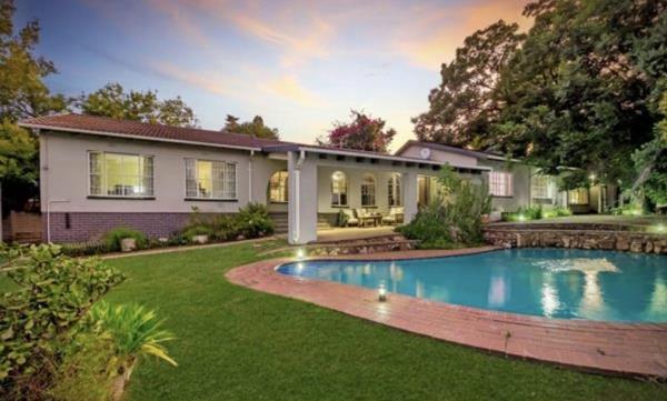 5 Bedroom House