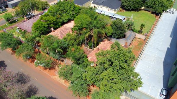1 760 m² Land
