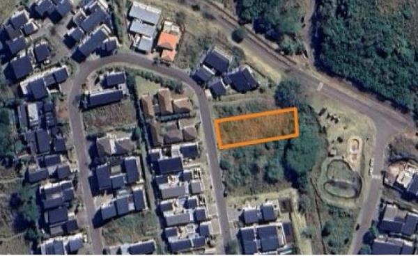 853 m² Land