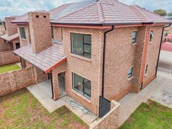 2 Bedroom House